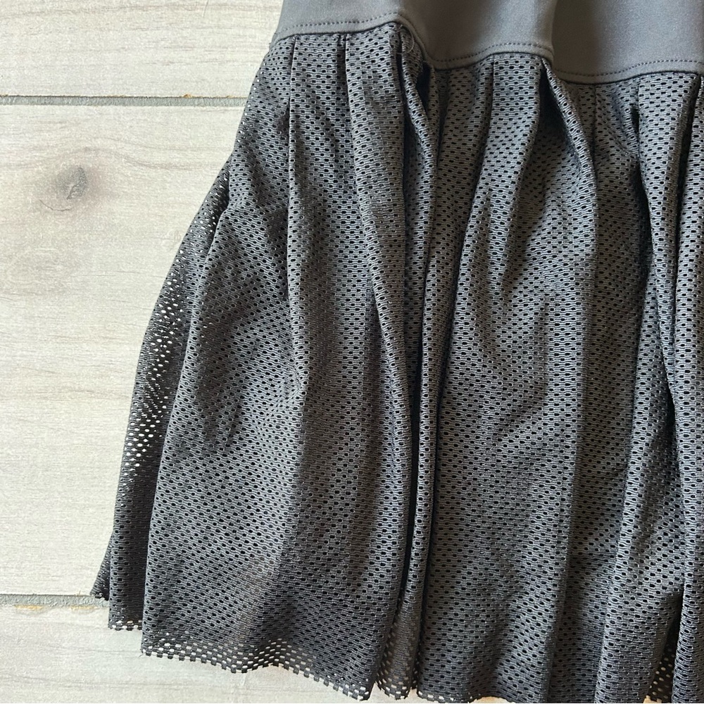 JoyLab Black Athletic Mesh Pleated Skort - Picture 4 of 4
